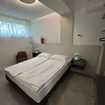 Konukevi San Zeno